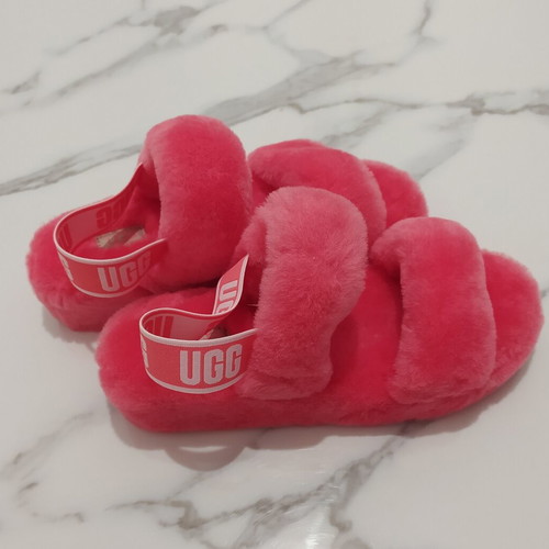 Ugg Australia slippers new, pink fuchsia