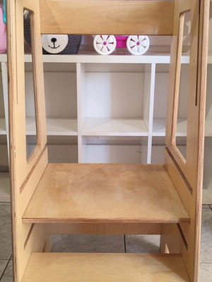 Learning Tower wooden kitchen helper by Woody Tales