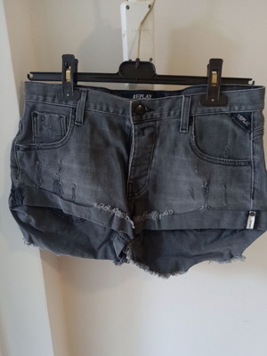 Replay γκρι τζιν σορτσάκι σαν καινούργιο, Rose Label, distressed look