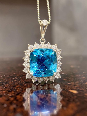 Natural Blue Swiss Topaz Pendant 925 Silver with Moissanite, new