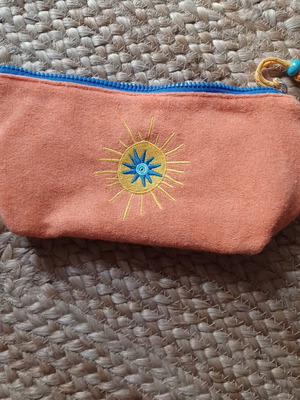 Vichy toiletry bag