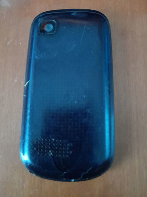 Nokia phone used without battery for spare parts