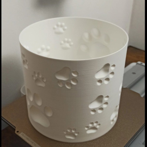 Flowerpot with pet paw prints new