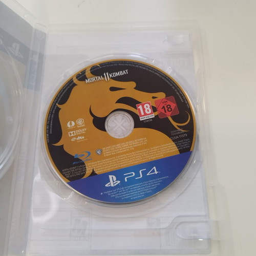 Mortal Kombat 2 PlayStation 4 used, no original box