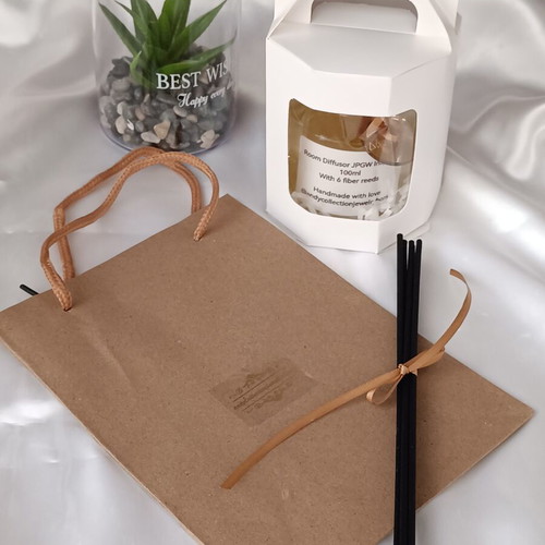 Inspired JPGW 100ml Handmade Room Diffuser Gift Set for Teacher