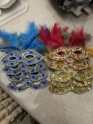 Decorative masks set of 9, like new