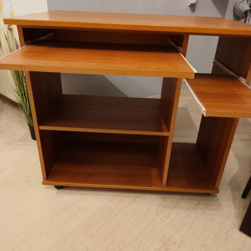 Office desk with wheels, sturdy, 90x56x84 cm