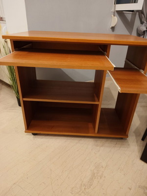 Office desk with wheels, sturdy, 90x56x84 cm