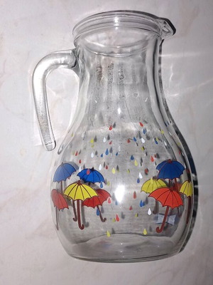 Pitcher new without tags