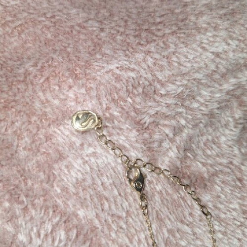 Swarovski necklace like new