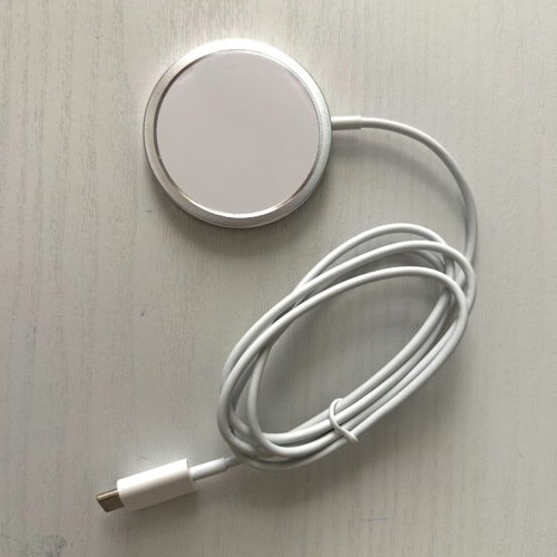Wireless Charger MagSafe like new, 14W power
