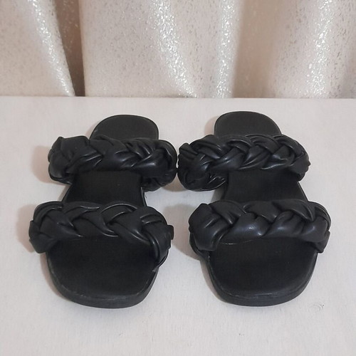 Slippers black leather women's used, size 36, braided straps