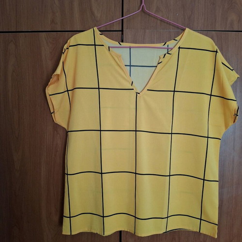 Women's summer shirt onesize like new, yellow
