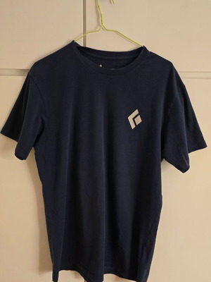Black Diamond authentic short-sleeve t-shirt Medium/Large used, blue