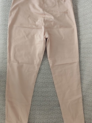 H&M women's pants used, size 40, salmon color