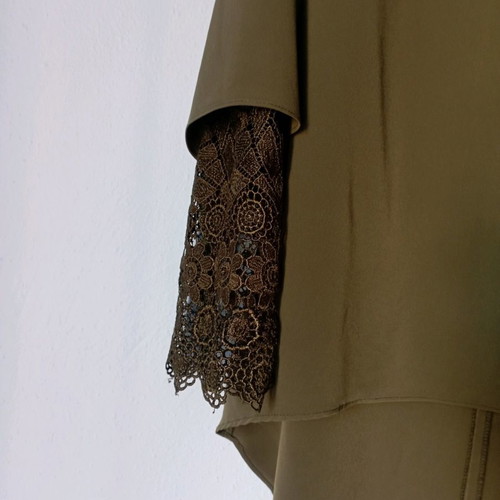 Women's dress khaki size M crepe new