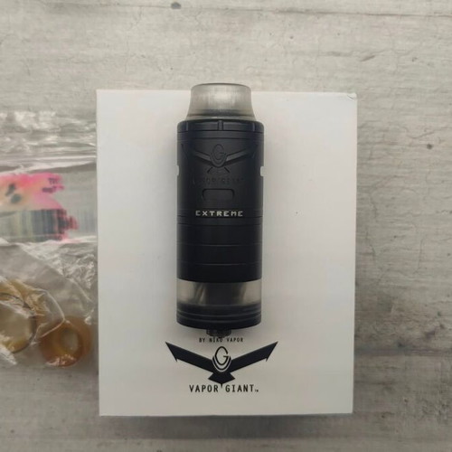 Ατμοποιητής Vapor Giant Extreme Black Edition σαν καινούργιος με έξτρα tank και drip tip