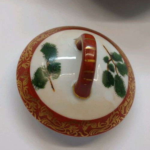 Osaka sugar bowl like new, large 770 ml with Japanese decor