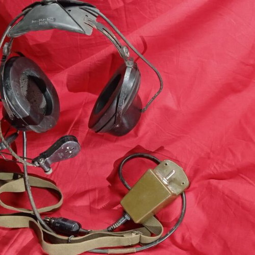 American communication system for tracked vehicle crew H-16E/U used