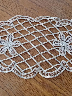 Polnaz crochet lace new, Romanian technique 72x27 cm