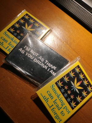 Magnet set like new, 3 pieces in their plastic wrap
