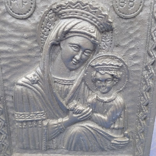 Virgin Mary Icon cast aluminum like new