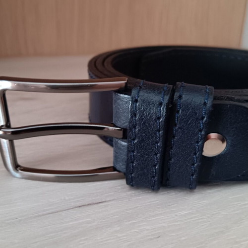 Leather men's navy blue belt like new, size 115 cm