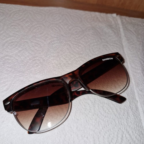 Sunglasses used, brown