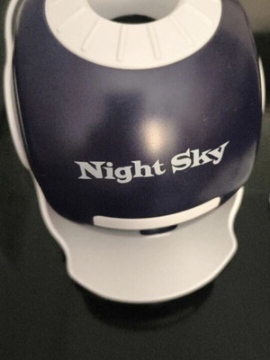 Night Sky Projector like new with 4 solar system discs