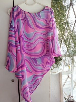 Asymmetric tunic poncho one size S-XL, brand new, retro psychedelic print