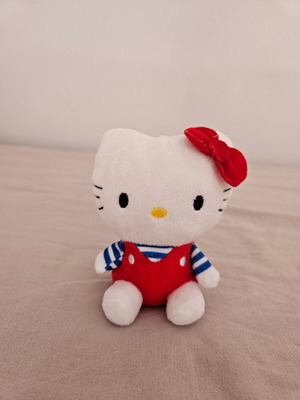 Hello Kitty plush keychain new