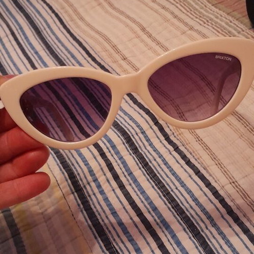 Brixton women's sunglasses beige like new