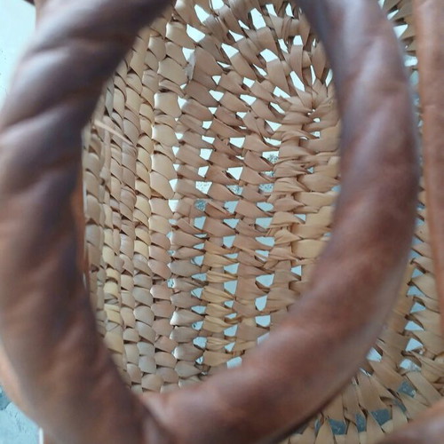 Straw city handbag like new, beige and brown
