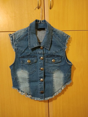 Jean vest like new, size 38, blue