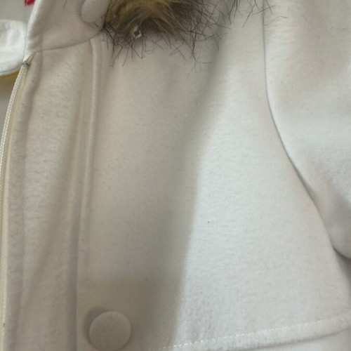 Chief girls' white coat with zipper and detachable hood like new