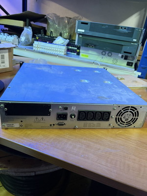 APC Smart-UPS 750VA used