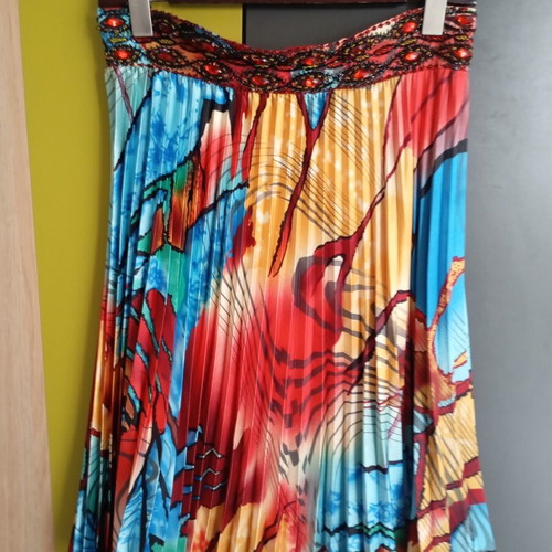 Vintage pleated skirt with embroidered beads size L used, colorful