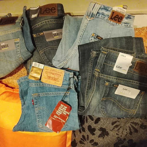 Lee and Levi's jeans, size S / 36 / 8, new