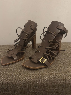 Cesare Paciotti vintage leather sandals size 36 new, brown
