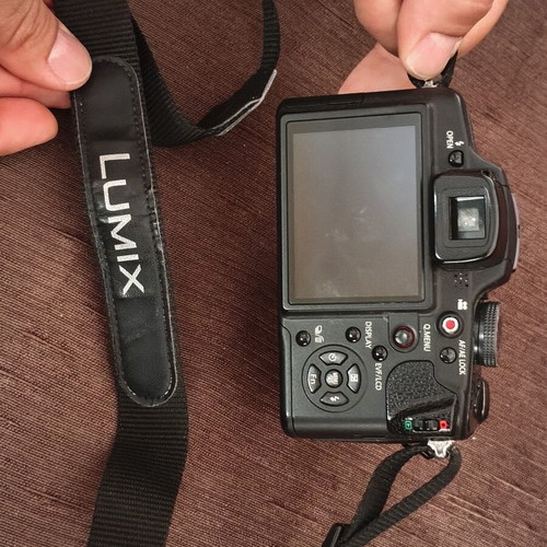 Panasonic Lumix DMC-FZ38 digital camera like new without battery