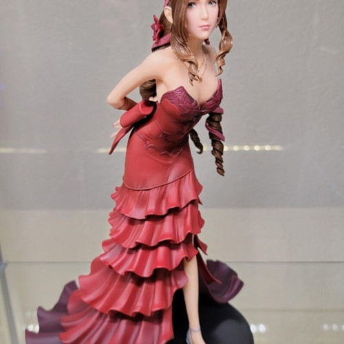 Aerith Static Arts figure like new, original