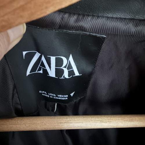 Zara long black coat size L used, very good condition