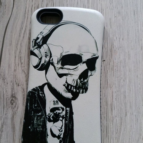 iPhone 5 case like new