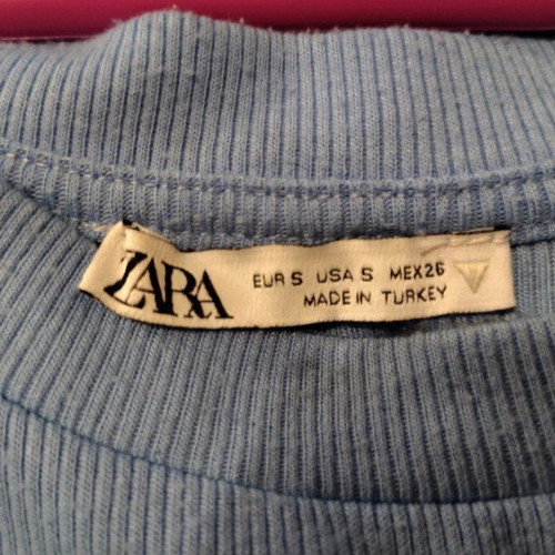 Zara top blue like new, size S