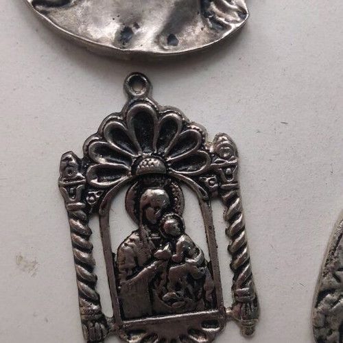 Religious relics collection like new, 4 metal embossed icons