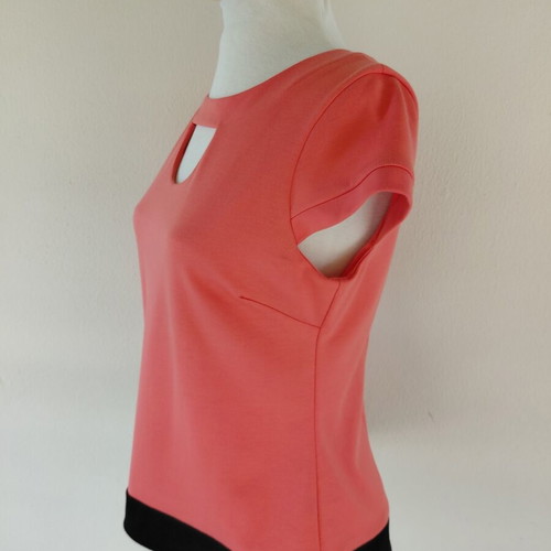 Blouse size L new, unworn without tags