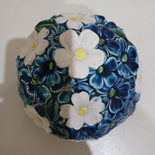 Vintage Japan 70s Fondantiere with Floral Relief Pattern