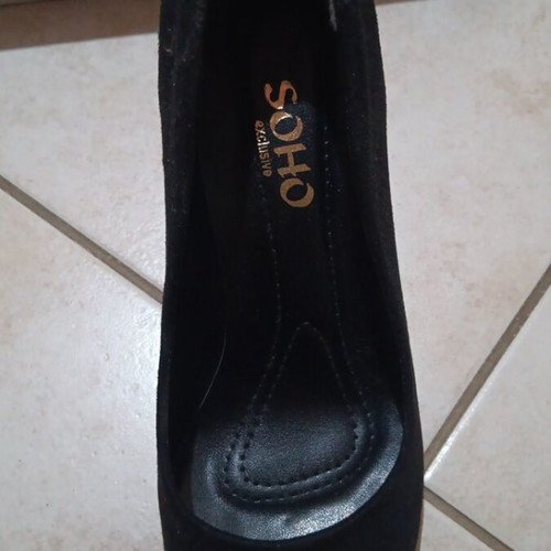 Black high heel pumps size 38