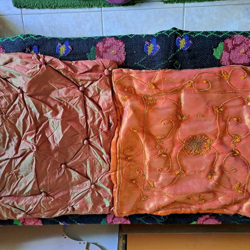 Decorative pillow covers used, set of 2, sizes 39x41 and 44x41