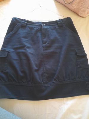 Corduroy skirt black, like new, adjustable hem